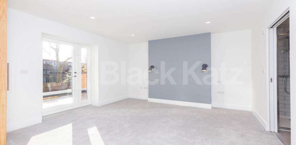 			2 Bedroom, 1 bath, 1 reception Flat			 Hilldrop Road, Tufnell Park